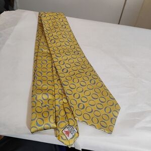 Turnbull & Asser Neiman Marcus Geometric Mens Silk Tie